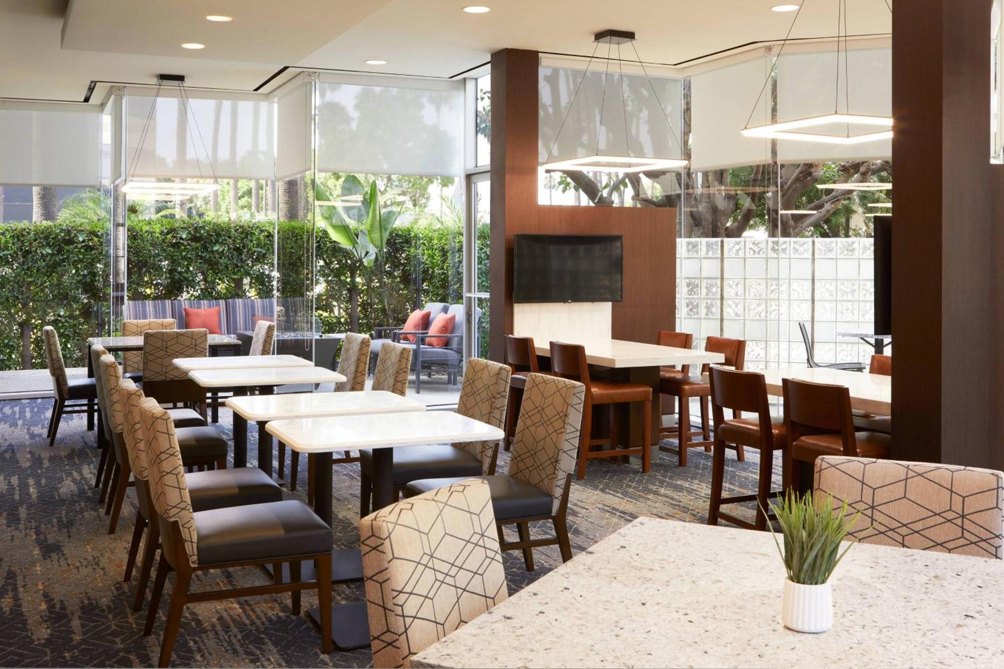 Courtyard By Marriott Los Angeles Lax / Century Boulevard Eksteriør bilde