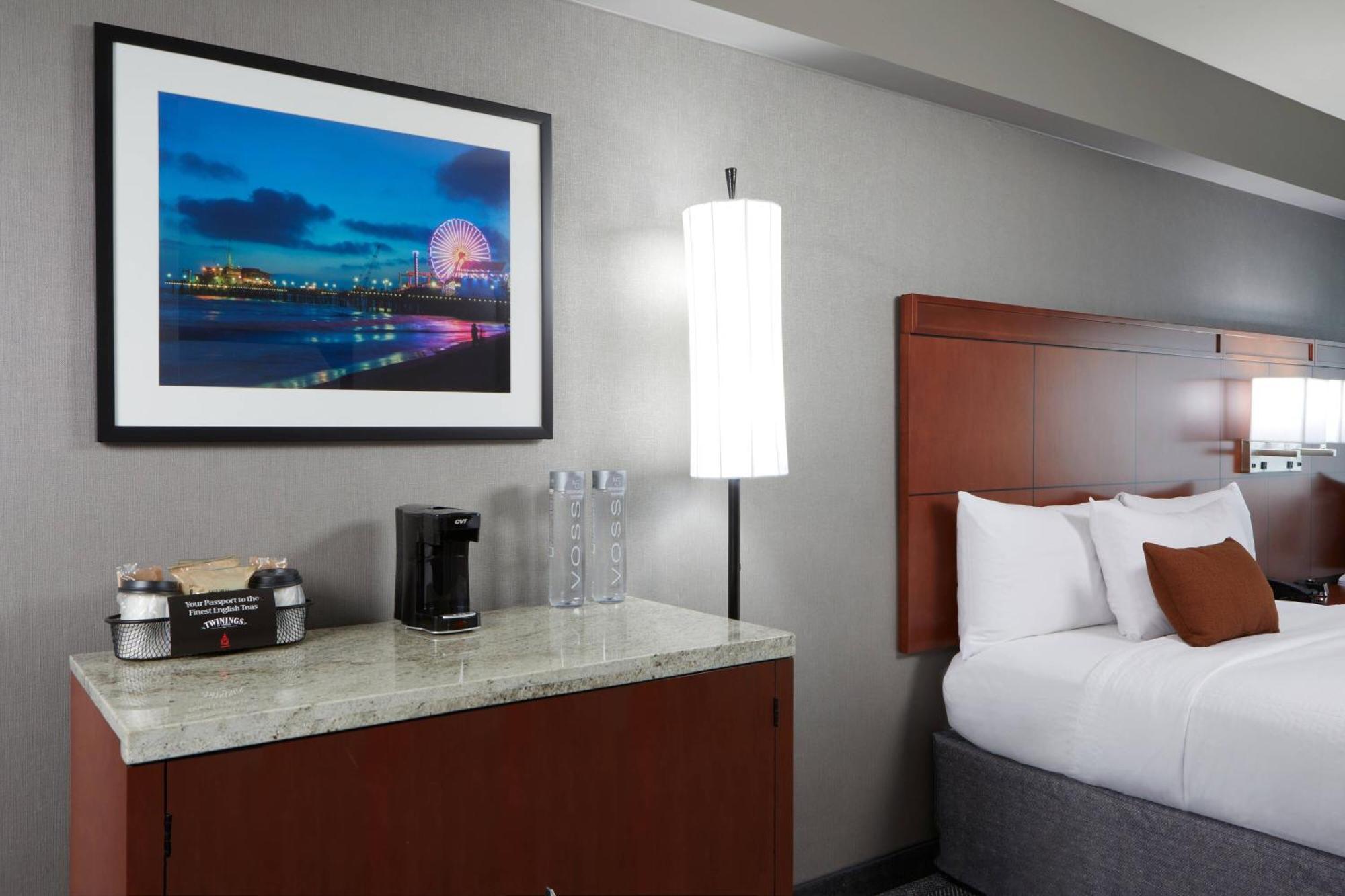 Courtyard By Marriott Los Angeles Lax / Century Boulevard Eksteriør bilde