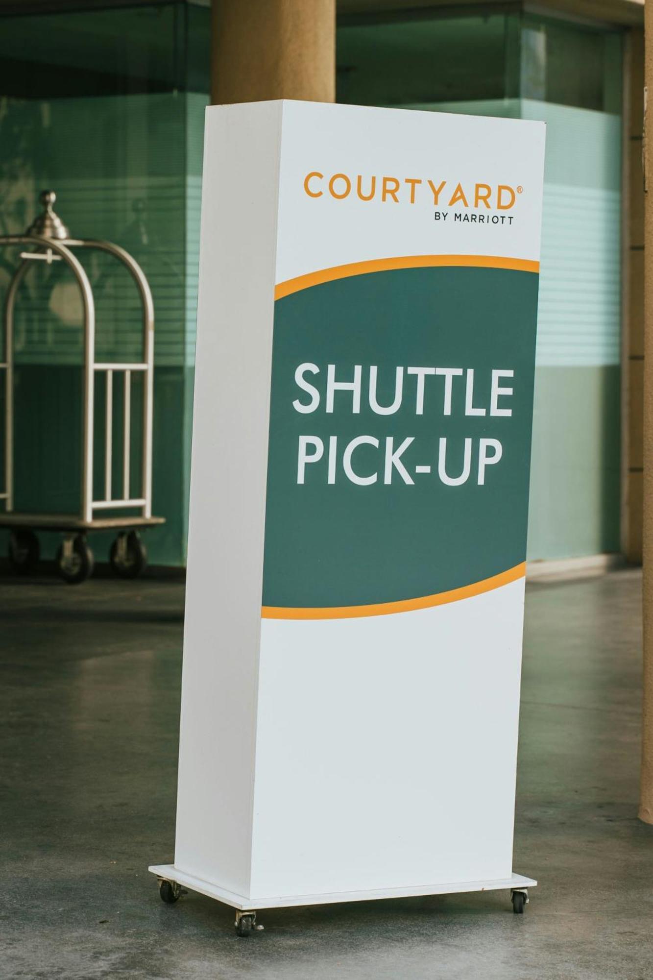 Courtyard By Marriott Los Angeles Lax / Century Boulevard Eksteriør bilde